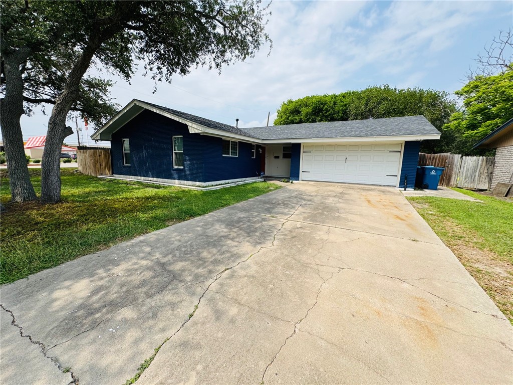 101 Ghent Pl Property Photo