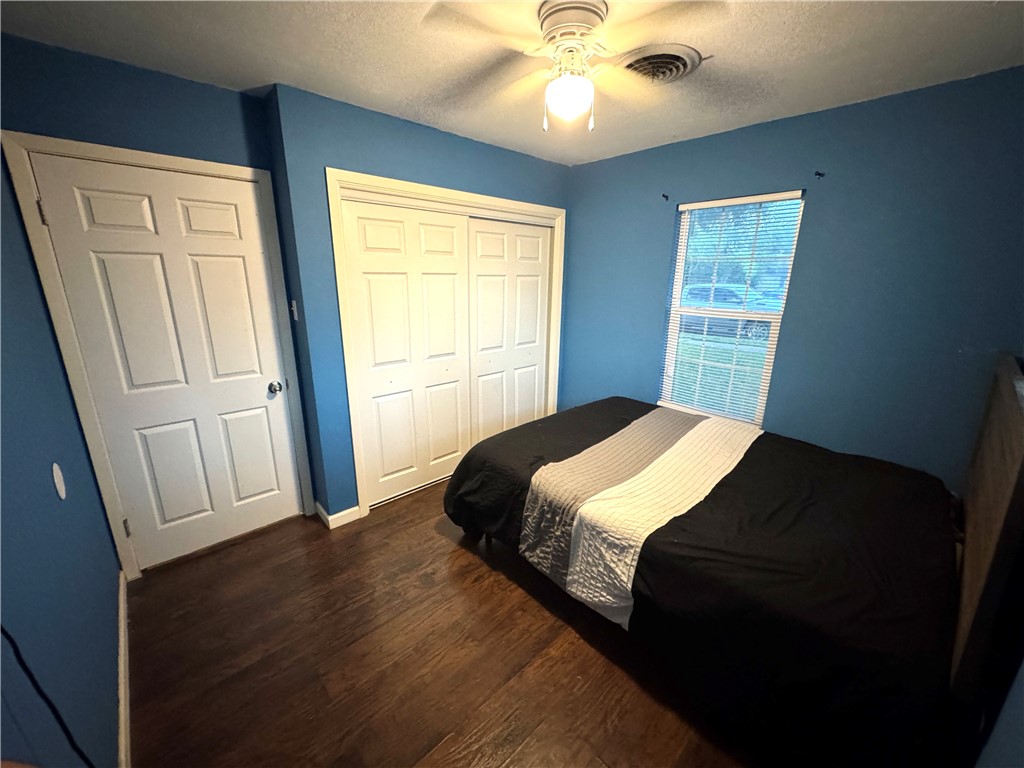 101 Ghent Pl Property Photo 33