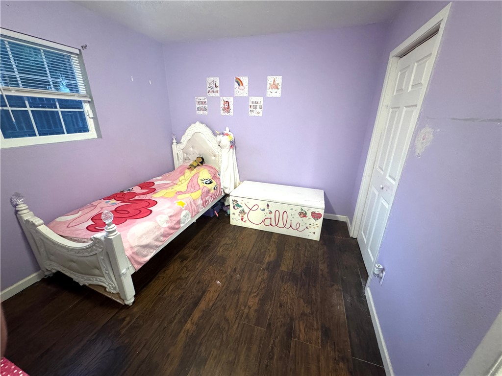 101 Ghent Pl Property Photo 36