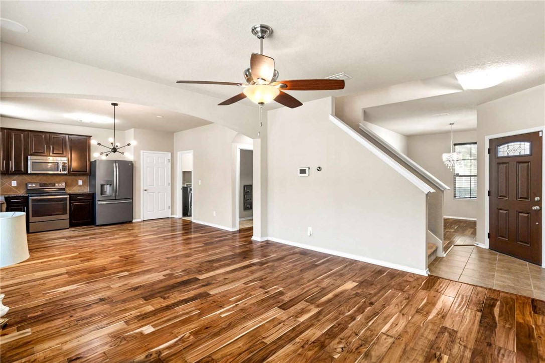 6332 Parsley Hl Property Photo 3