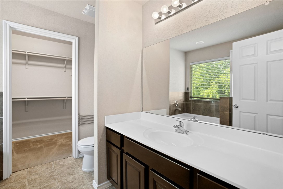 6332 Parsley Hl Property Photo 13