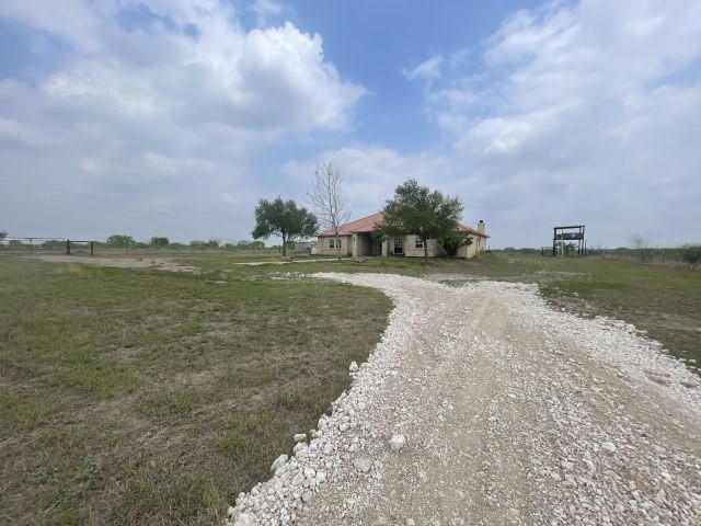 7448 N Us Highway 281 Property Photo 2