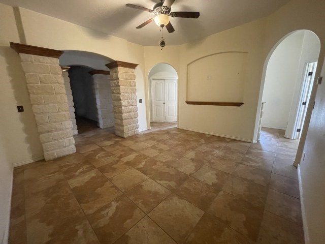 7448 N Us Highway 281 Property Photo 12