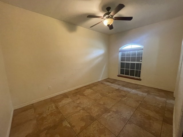 7448 N Us Highway 281 Property Photo 19