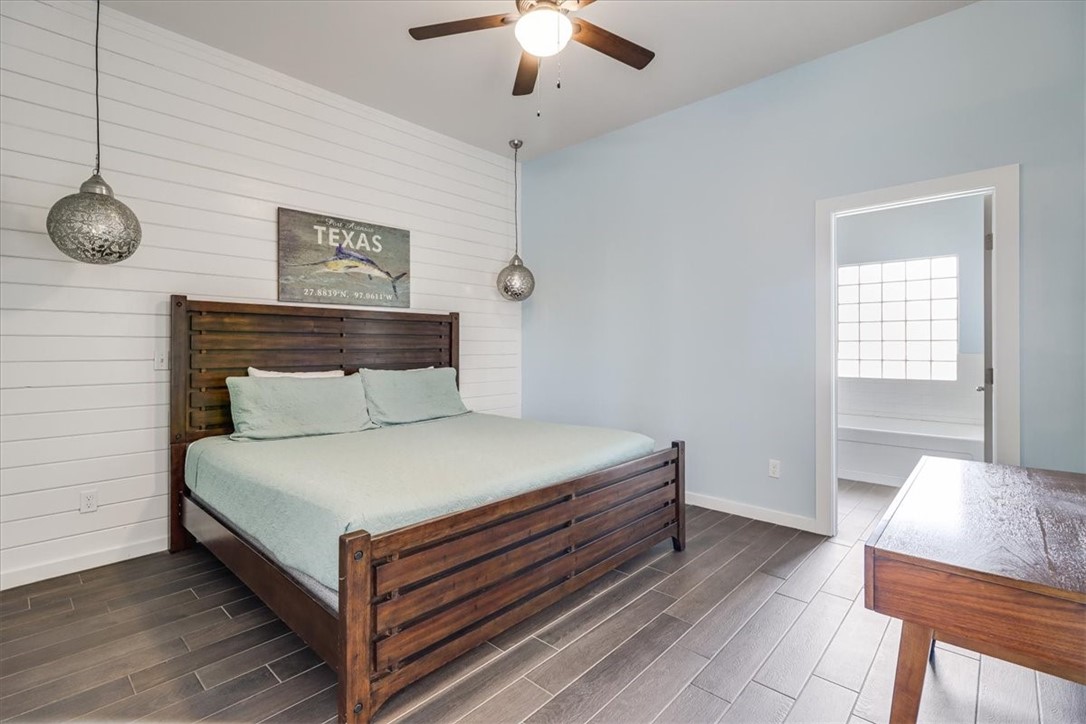 2212 State Highway 361 201 Property Photo 15