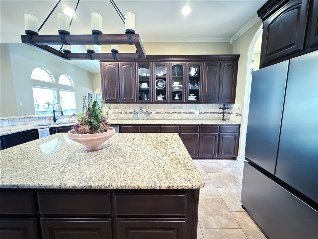 3610 Lake Champagne Ct Property Photo 8