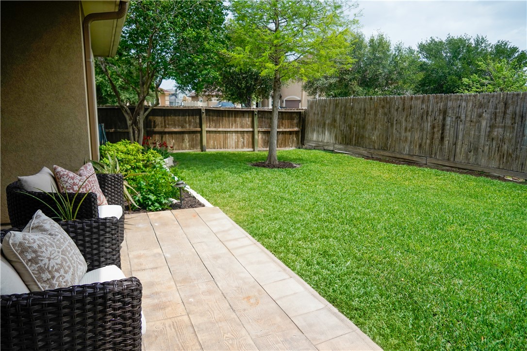 3610 Lake Champagne Ct Property Photo 34