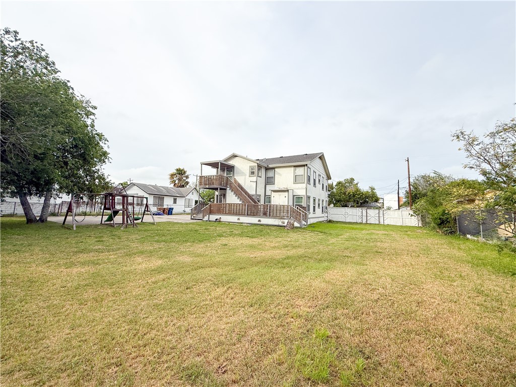 1625 14th St B Property Photo 32