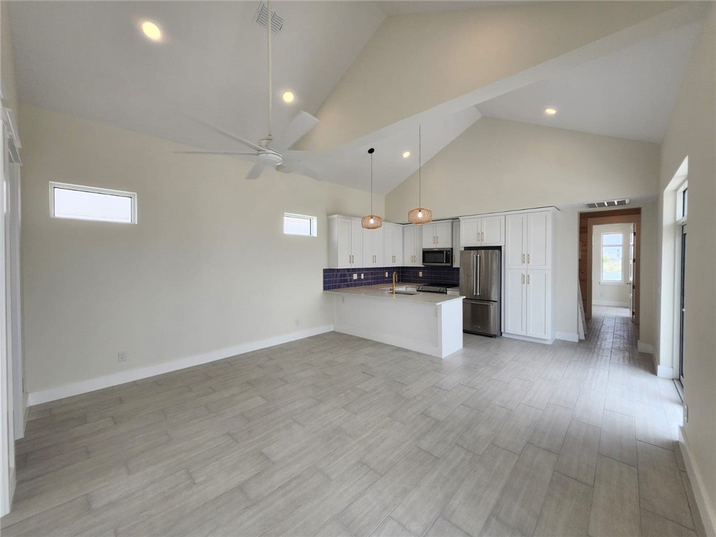 106 Porto Villageo Dr Property Photo 7
