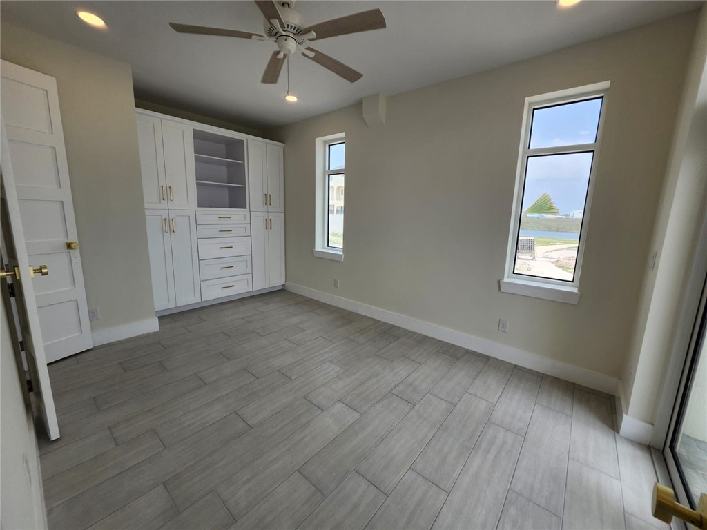 106 Porto Villageo Dr Property Photo 11