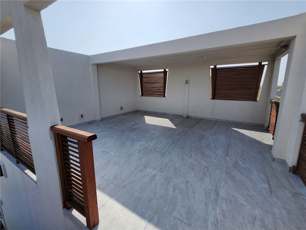 106 Porto Villageo Dr Property Photo 23