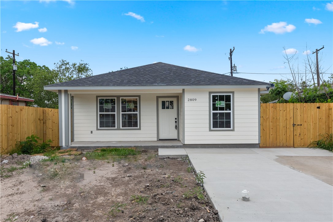 2809 Tarlton St Property Photo 2
