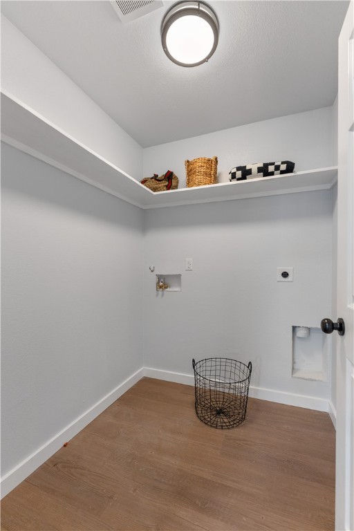 2809 Tarlton St Property Photo 9