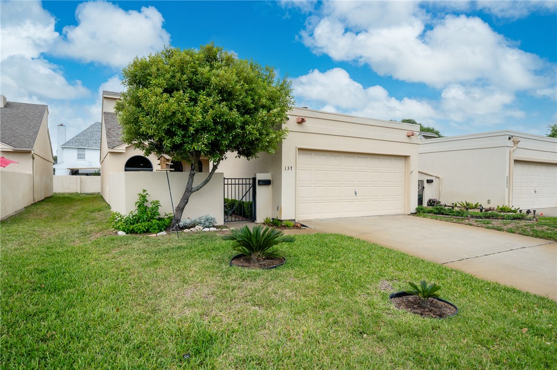 137 Santa Fe Dr Property Photo 3