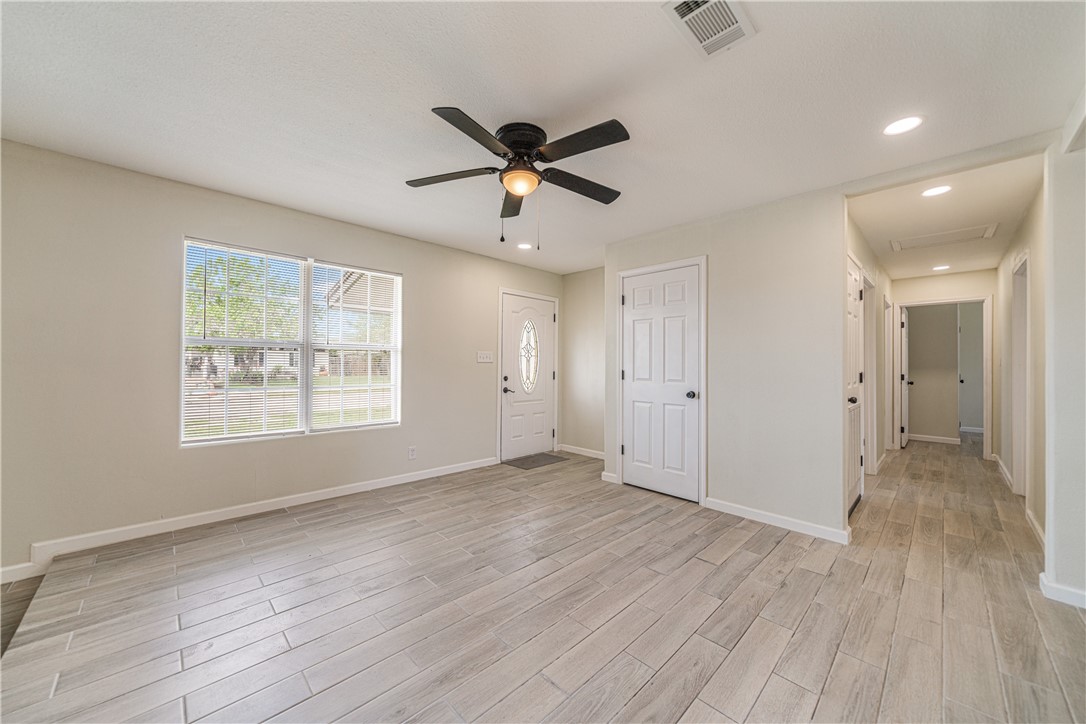 5801 Lucille Dr Property Photo 5