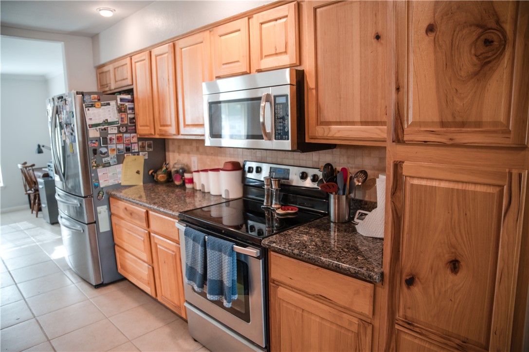 1618 Lawndale Dr Property Photo 11