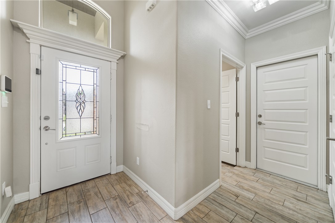 6 Stella Property Photo 17