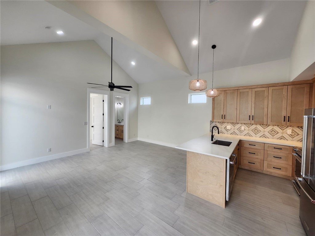 114 Porto Villageo Dr Property Photo 8