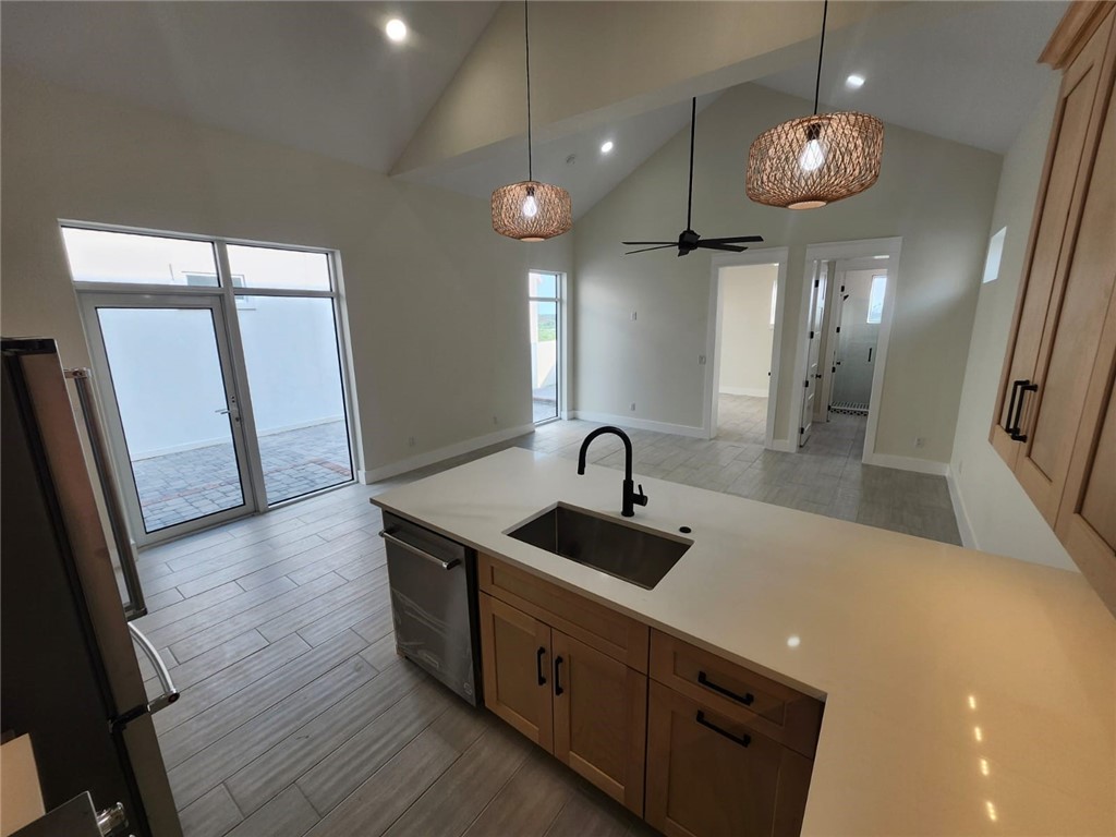 114 Porto Villageo Dr Property Photo 12