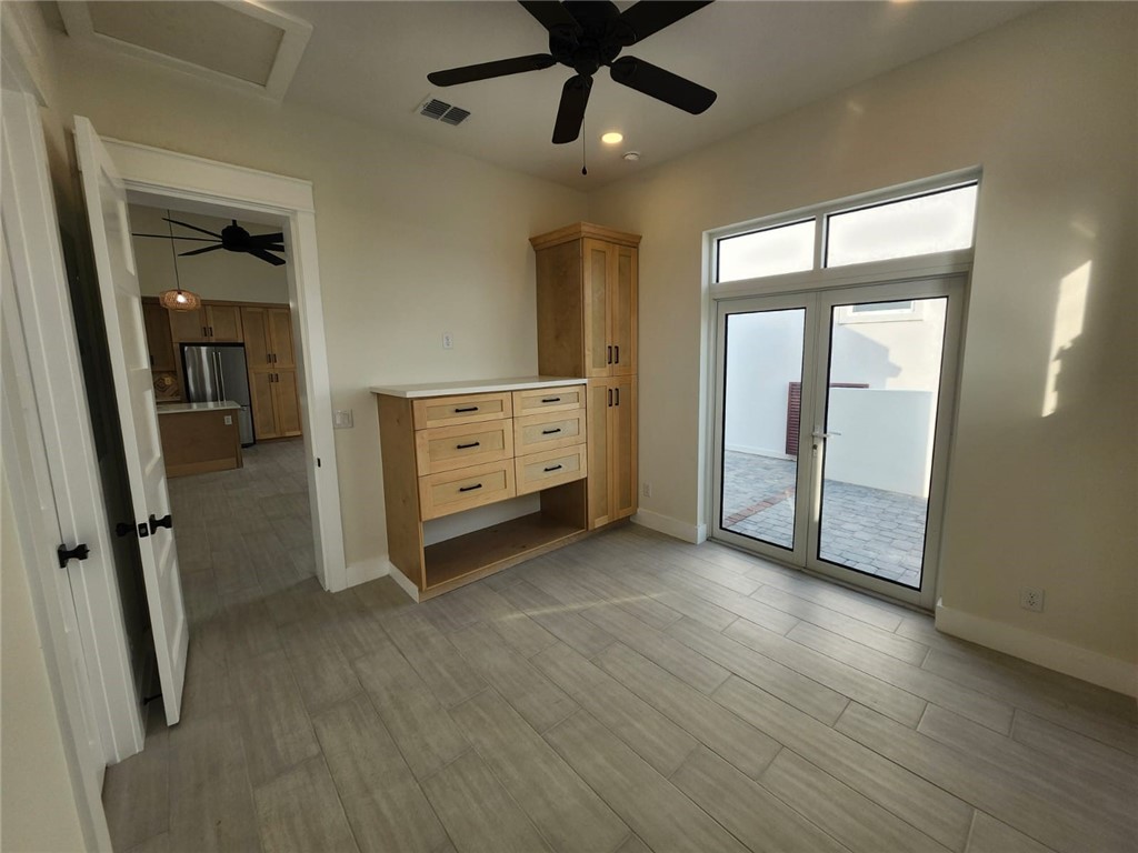 114 Porto Villageo Dr Property Photo 21