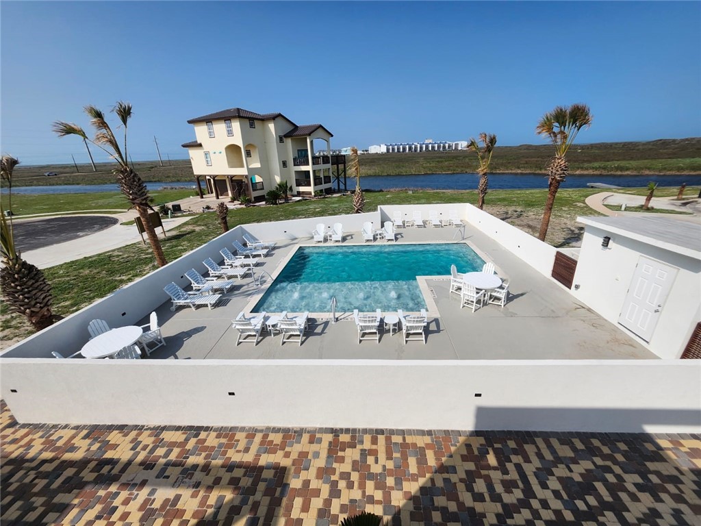 114 Porto Villageo Dr Property Photo 28