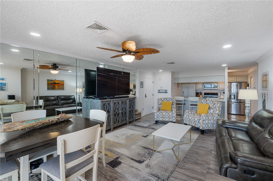 1400 Ocean Dr 1002-c Property Photo 6
