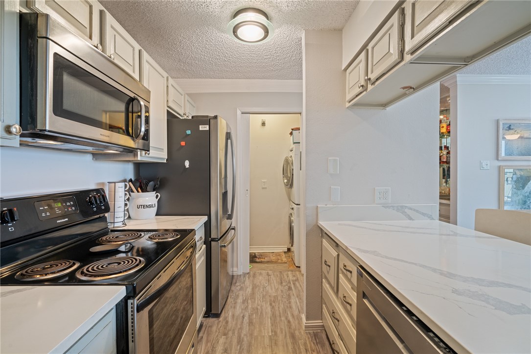 1400 Ocean Dr 1002-c Property Photo 8
