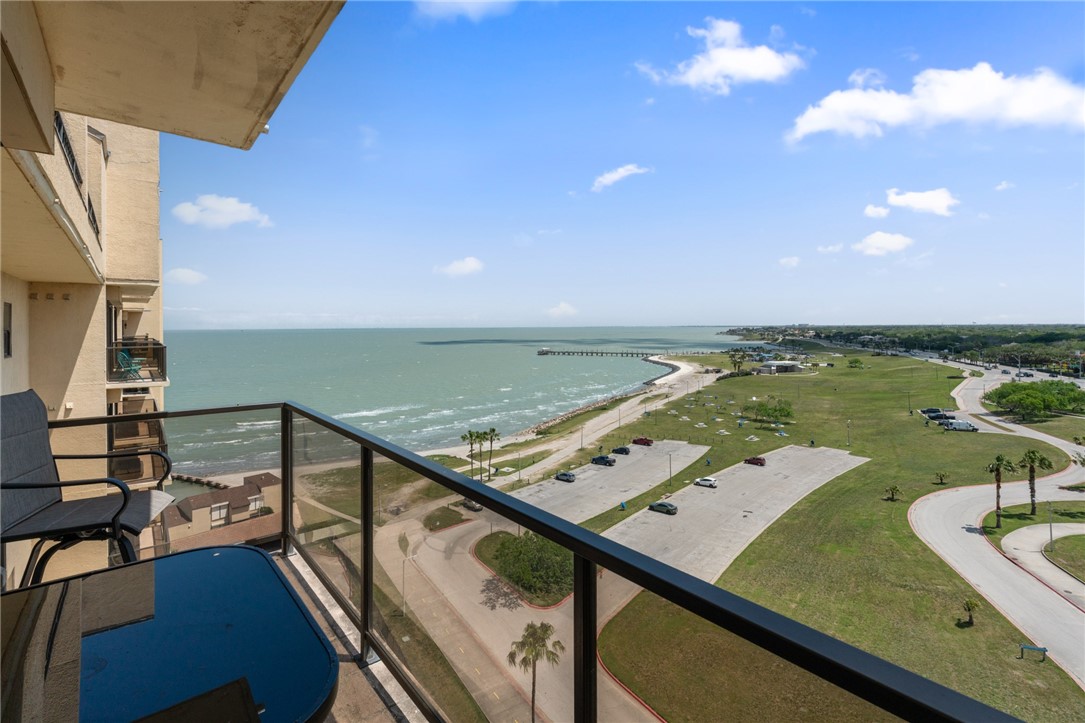 1400 Ocean Dr 1002-c Property Photo 15