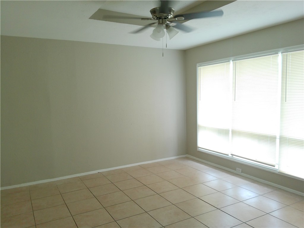 4833 Mokry Dr Property Photo 3