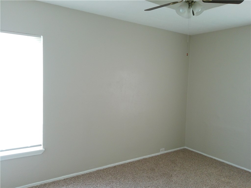 4833 Mokry Dr Property Photo 10