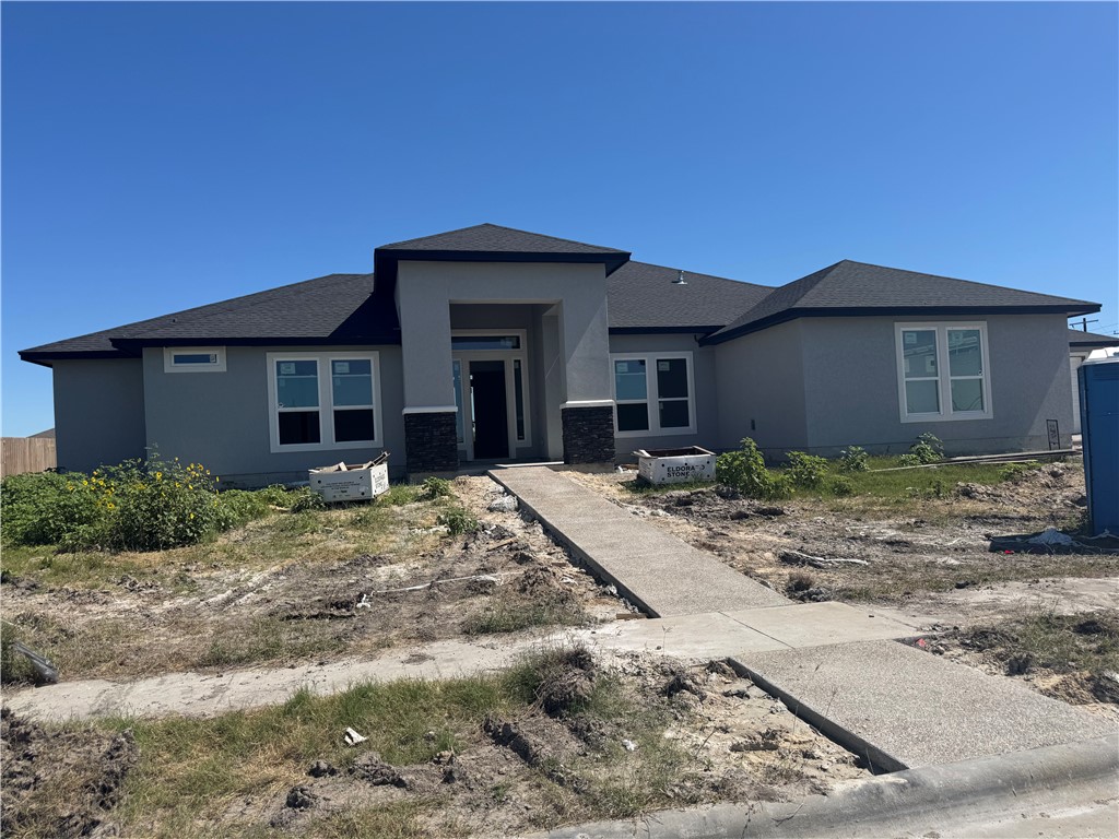2110 Sera Property Photo