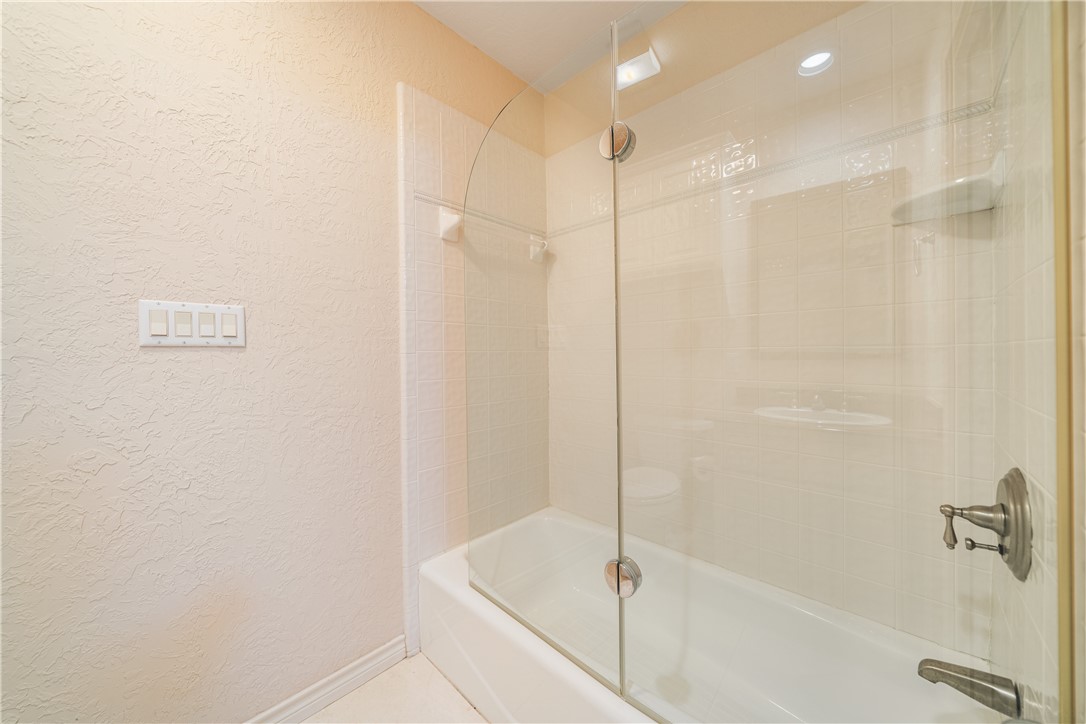 414 Olympic Dr Property Photo 29