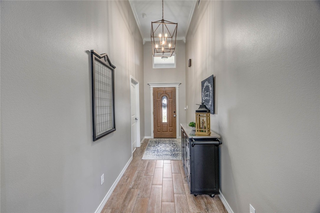 14209 Bowman Ct Property Photo 2