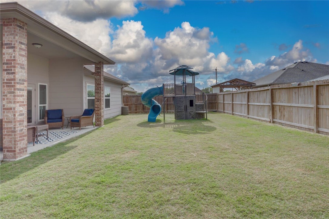 14209 Bowman Ct Property Photo 25