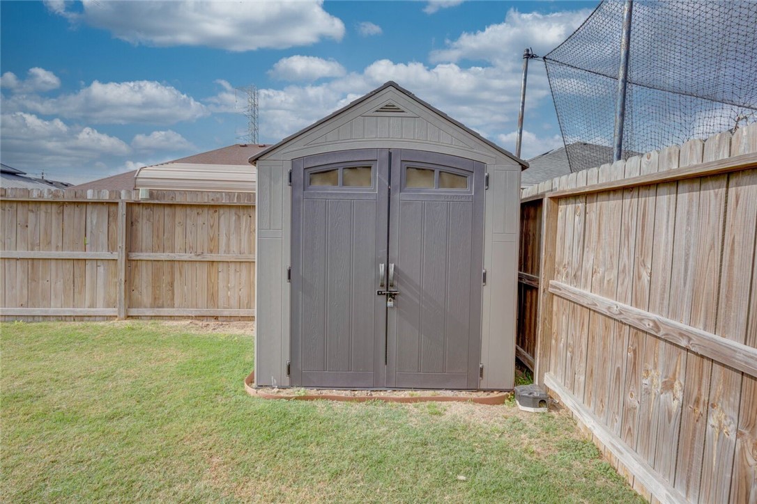 14209 Bowman Ct Property Photo 26