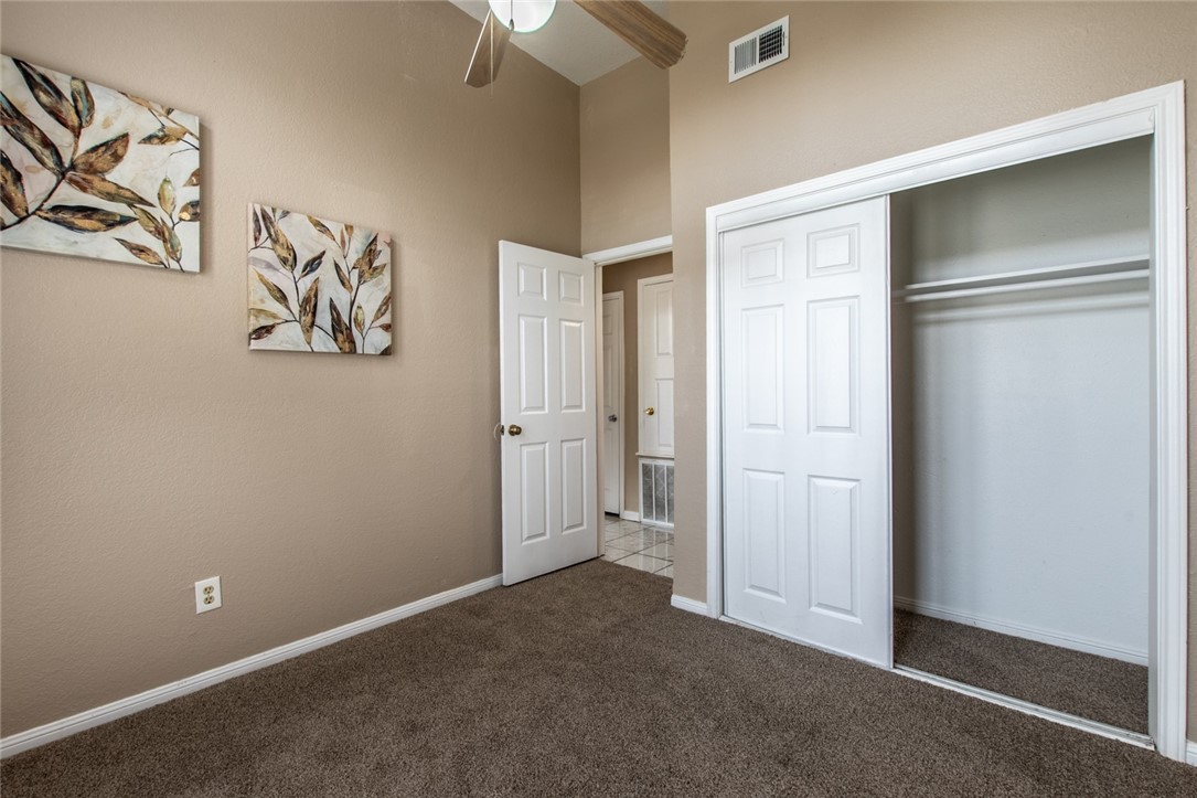 3021 Hilldale Dr Property Photo 31