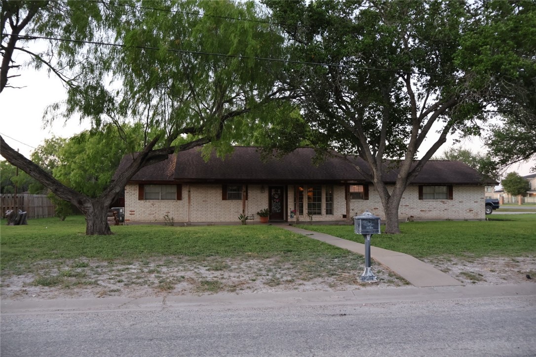 924 E Trant Property Photo