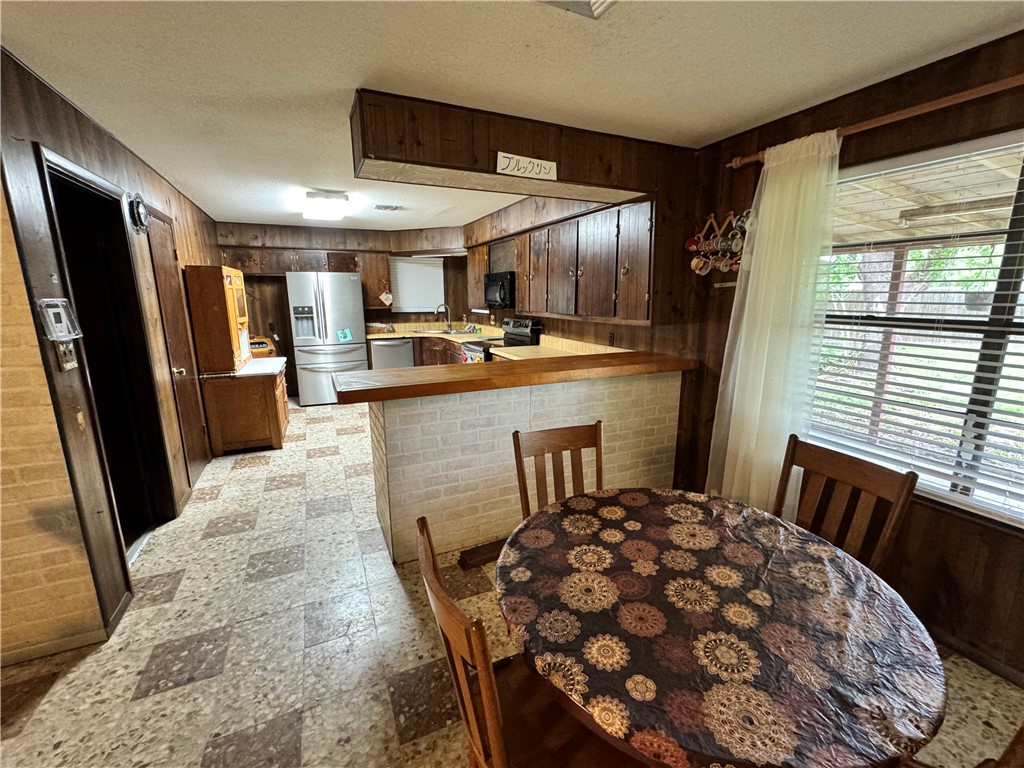 1301 Luning Property Photo 4