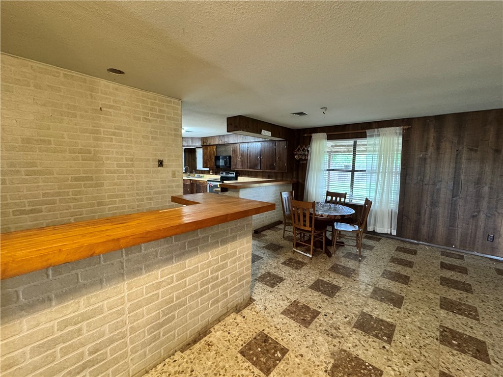 1301 Luning Property Photo 6