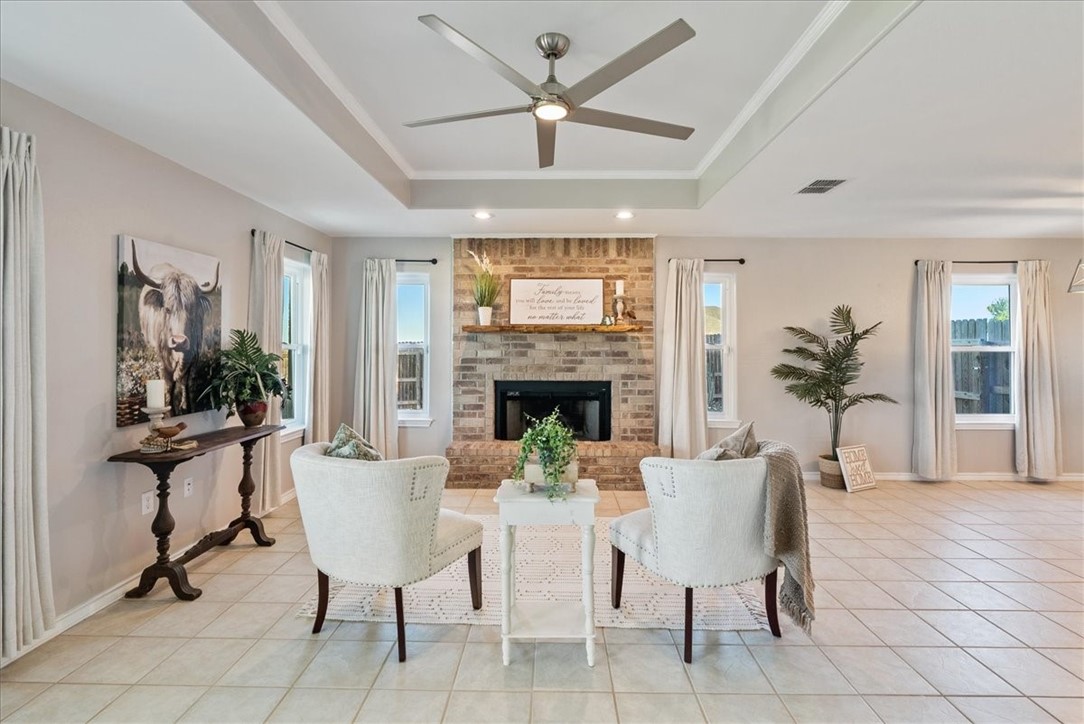 1414 County Road 3651 Property Photo 2