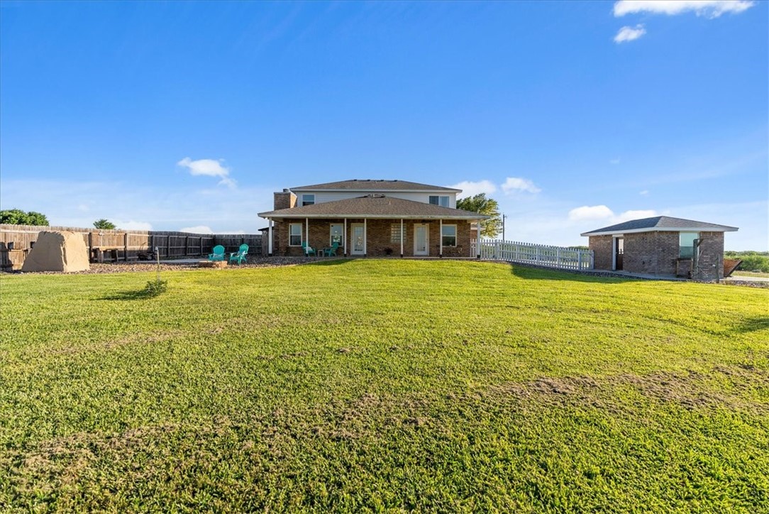 1414 County Road 3651 Property Photo 13