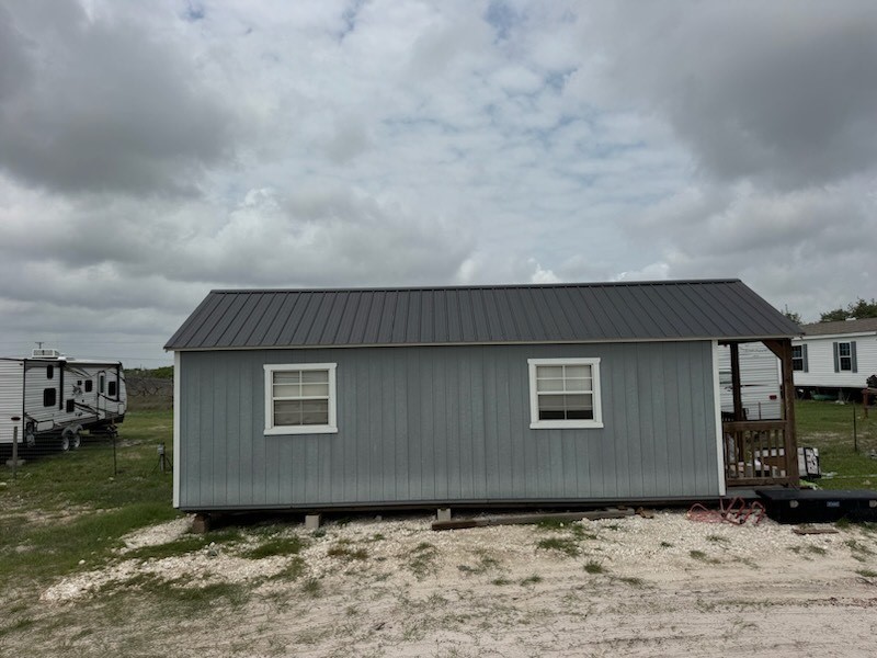 651 Banty Property Photo 32