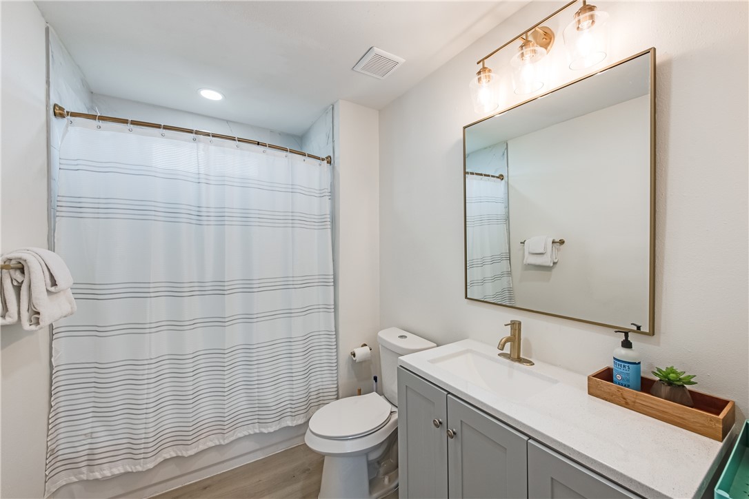 641 Dolphin Circ Property Photo 25