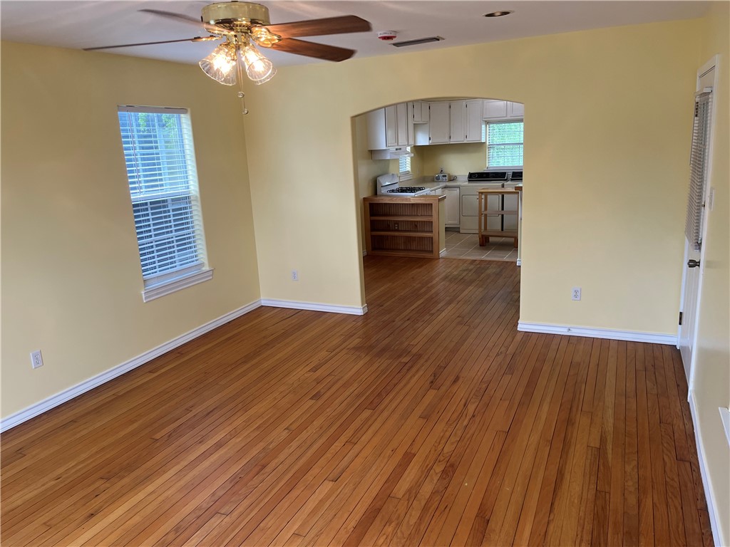822 Indiana Ave Property Photo 18
