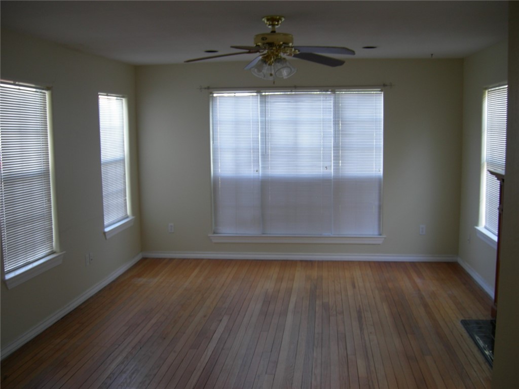 822 Indiana Ave Property Photo 24