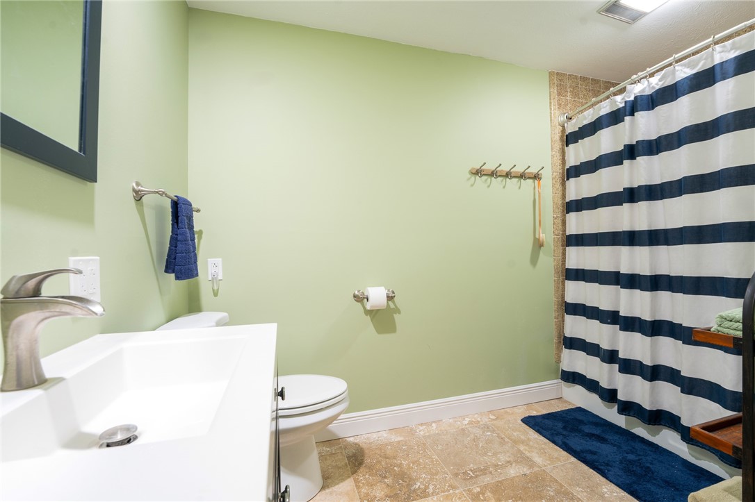 321 Bayshore Dr Property Photo 25
