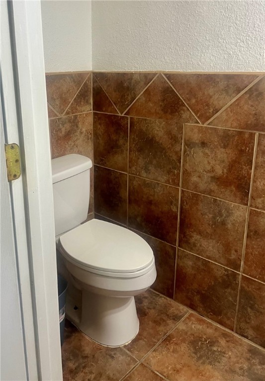 4141 Whiteley Dr 404 Property Photo 10