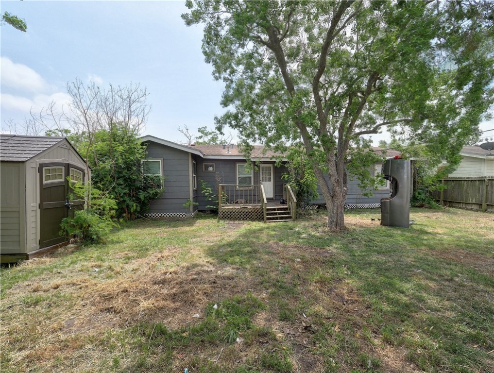 1809 Merriman Ave Property Photo 2