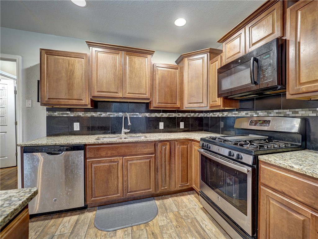 1809 Merriman Ave Property Photo 5