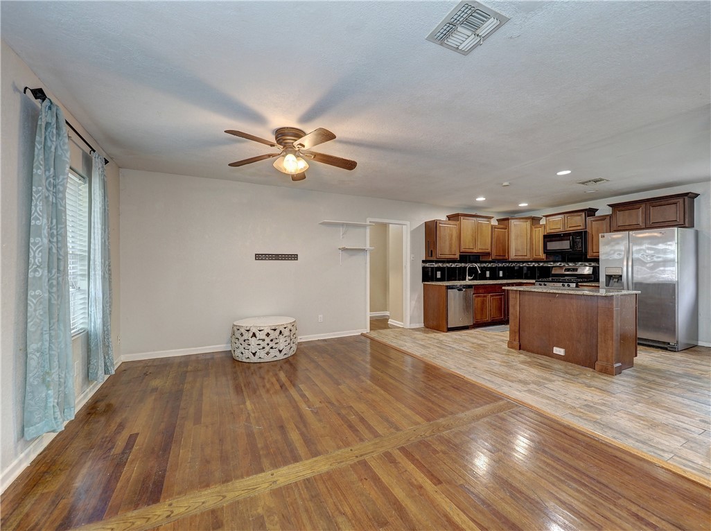 1809 Merriman Ave Property Photo 13